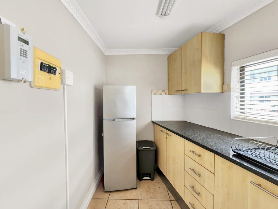 0 Bedroom Property for Sale in Sea Point Western Cape